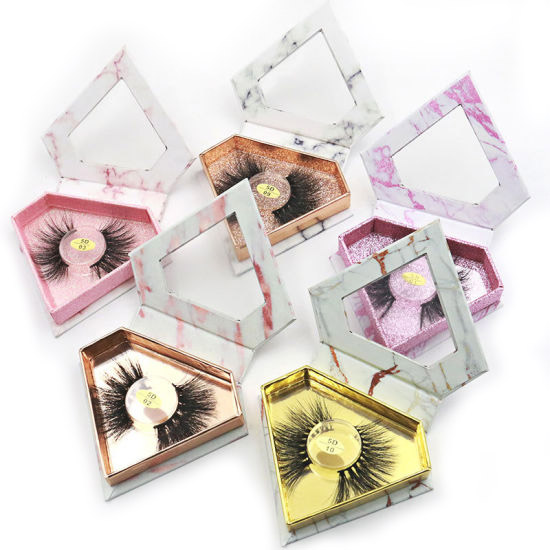 Magnetic Closure Eyelash Gift Box with Clear PET缩略图