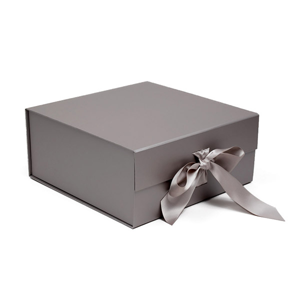 Cosmetic Set Gift Box with Ribbon Bow缩略图